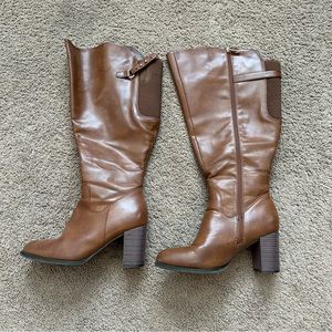 9W Ashley Stewart Extra Wide Calf Brown Heeled Boots